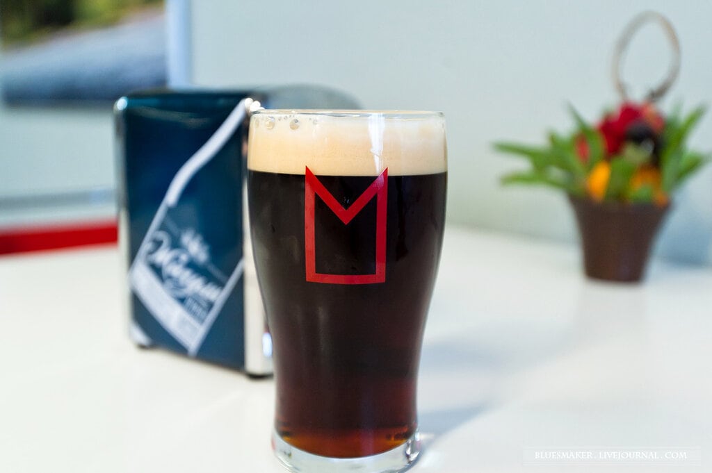 Разработка бренда, фирменный стиль Московской пивоваренной компании