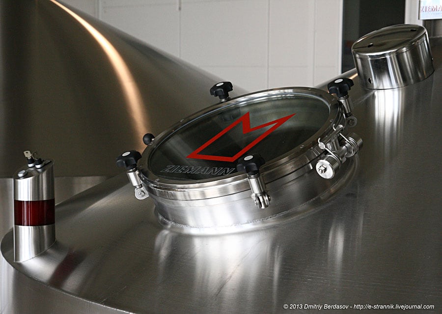 Разработка бренда, фирменный стиль Московской пивоваренной компании